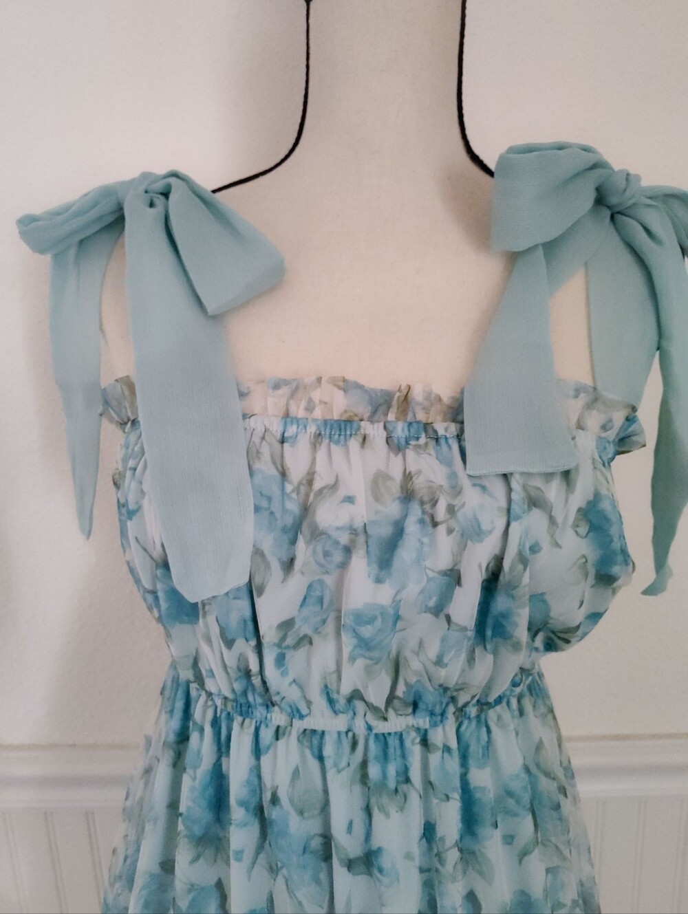 August Sky Women's Sheer Lined Cottagecore Feminine Floral Dress - Picture 2 of 3